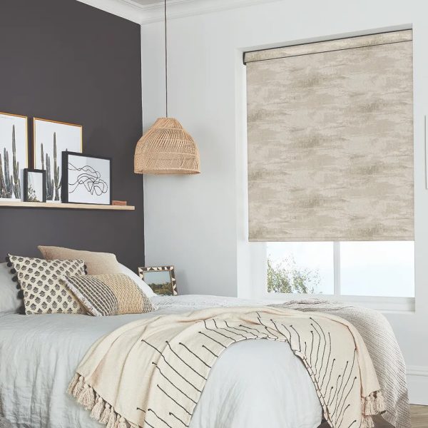Delta Light Filtering Roller Shade - Image 3